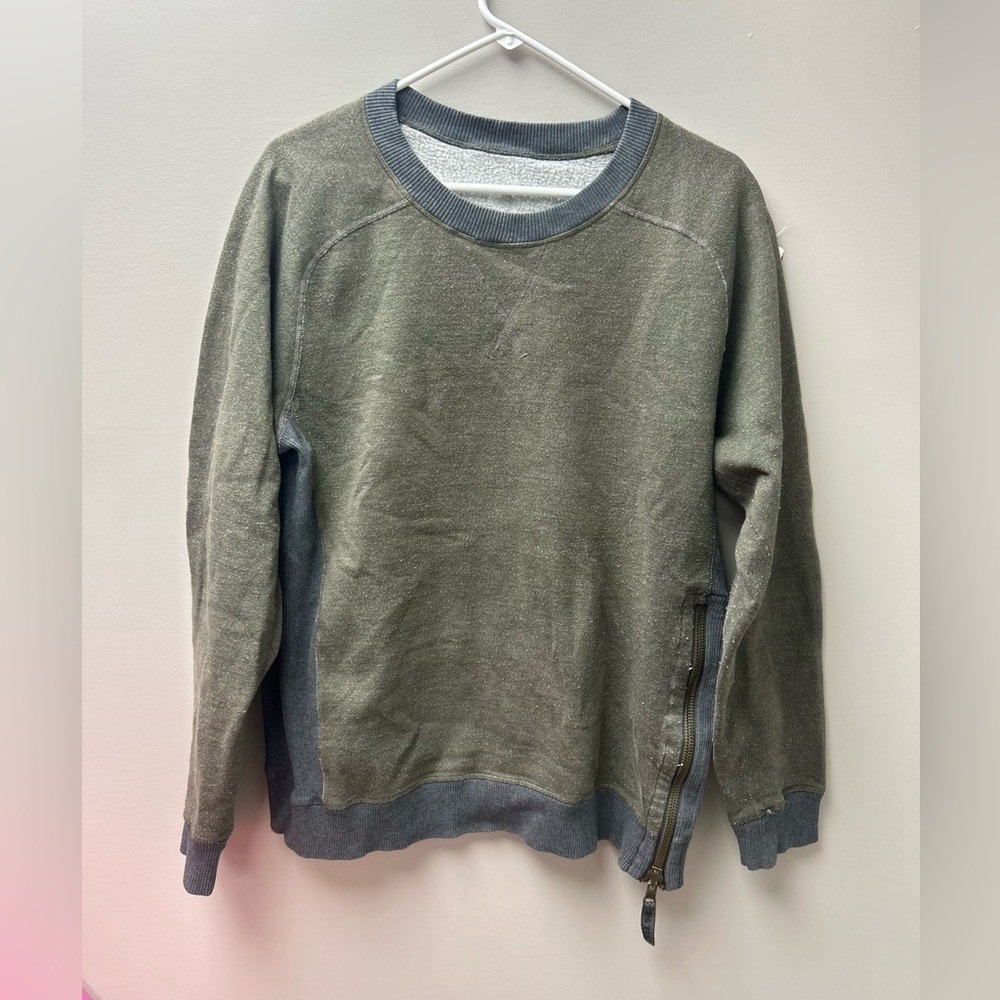 Lululemon Men's Green Pullover Crewneck Sweatshirt‎ Medium